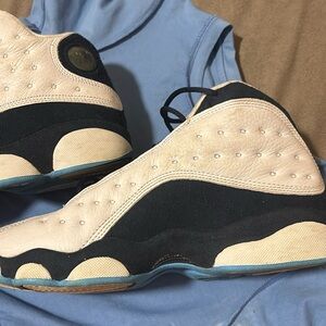 Jordan 13 obsidian size 7Y